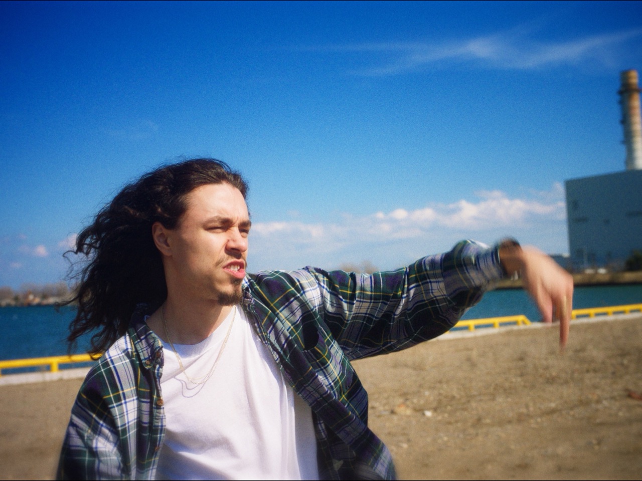 ARRI Alexa 35mm Film Print Emulation Still #23 — Donat Jackson 'needmoretime!' Directed by Mason Cline | Muk Post Colourist